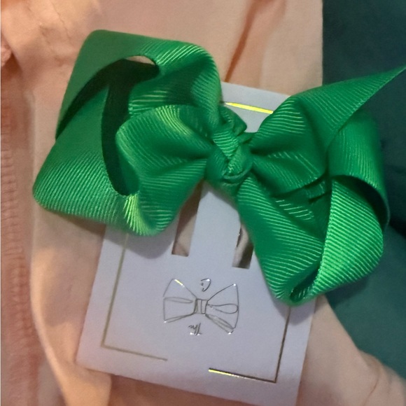 hair bow company Other - 🐿️ Green Bow Hair Clip for Kids-set of 2- NEW-BOUTIQUE
